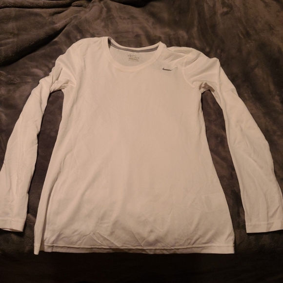 Nike long sleeve - Picture 1 of 2